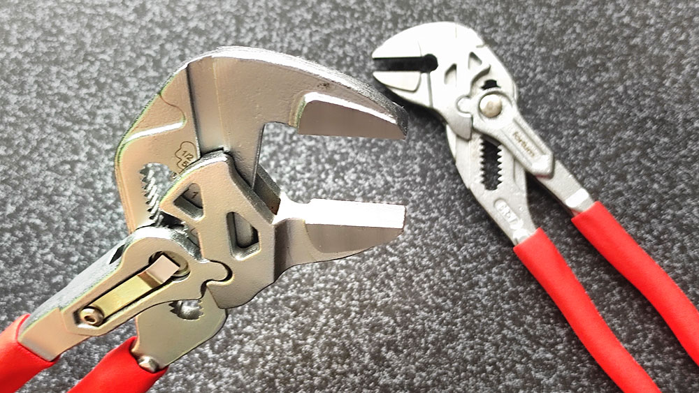 4770211-4770212_video